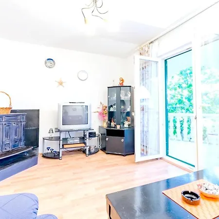 Appartement Charming With Private Pool In Mastrinka - 98 Sqm Trogir