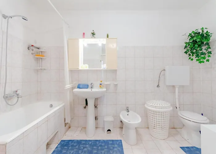 Charming With Private Pool In Mastrinka - 98 Sqm アパート *