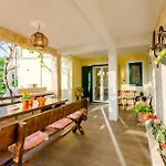 Apartamento Charming With Private Pool In Mastrinka - 98 Sqm