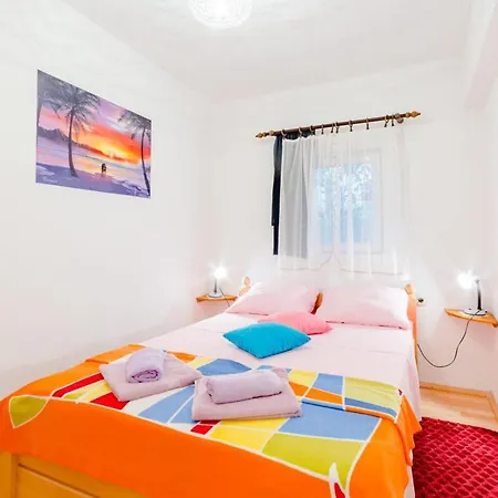 Apartmán Charming With Private Pool In Mastrinka - 98 Sqm Trogir