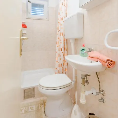 Charming With Private Pool In Mastrinka - 98 Sqm *